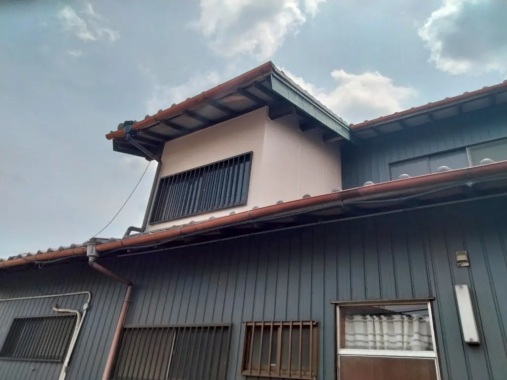 屋根から発生した雨漏りをDIYで修理できるのか