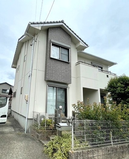 築17年　断熱塗料ガイナ　外壁塗装工事施工事例　ベージュ系　犬山市N様（NO.25345）