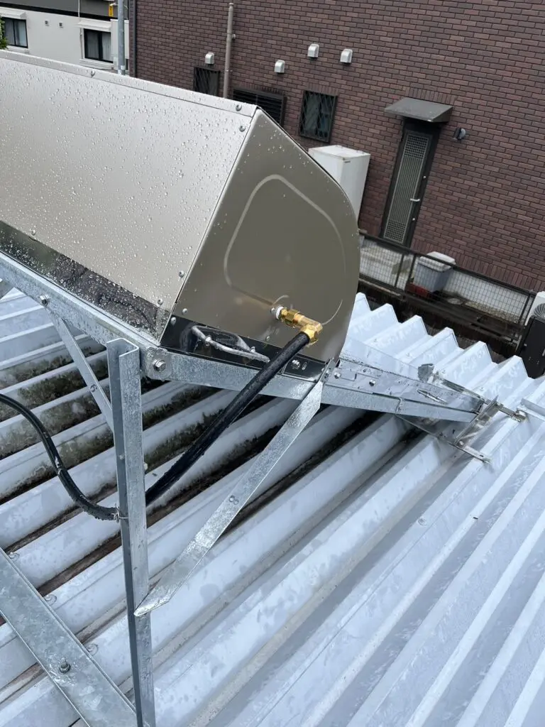 太陽熱温水器の撤去方法