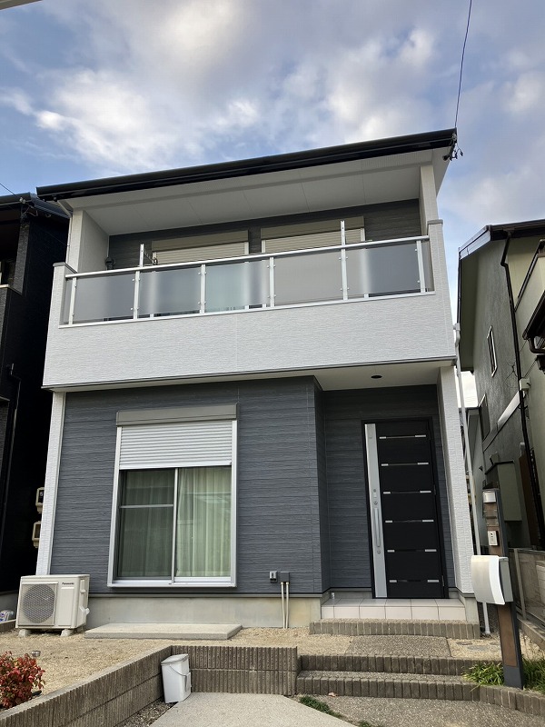 築11年大成の家　高耐久スーパームキコート　外壁塗装・屋根塗装工事施工事例　ベージュ・グレー系　北名古屋市H様（NO.25824）