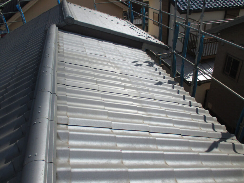 屋根カバー工法とは一体何か