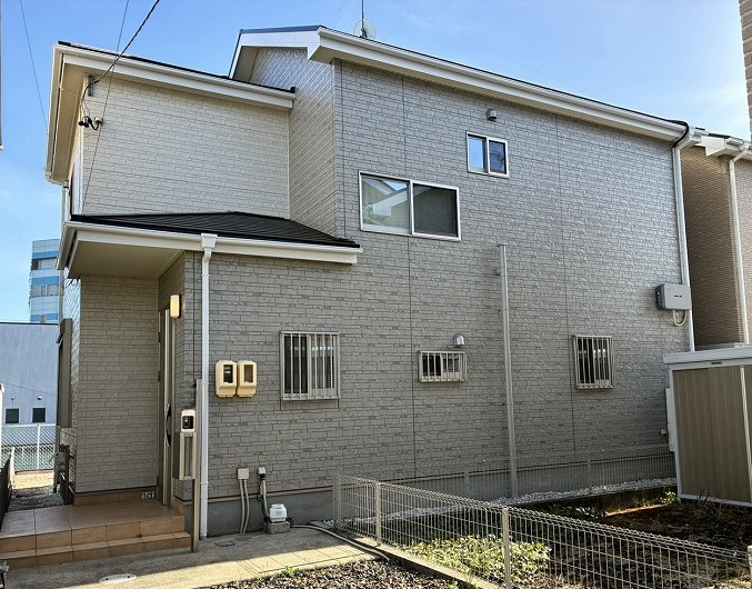 外壁・屋根塗装｜築13年初塗装　高耐久スーパームキコートで外壁・屋根塗装事例　クリヤー（NO.27596 )